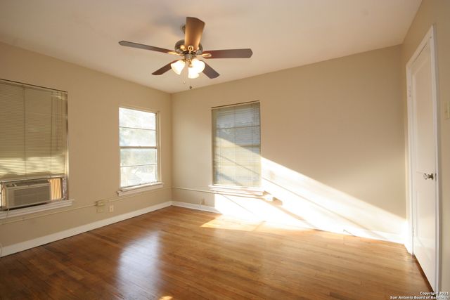 519 W Lynwood Ave Unit 2, San Antonio, TX 78212