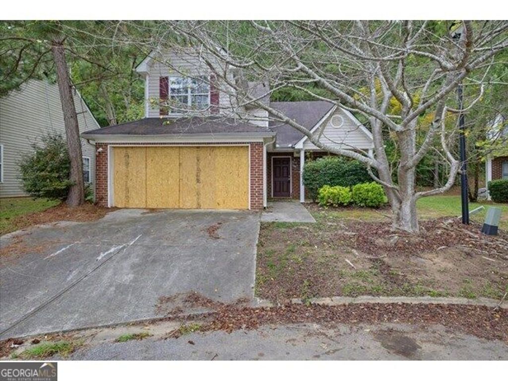 4425 Chestnut Lake Avenue, Lithonia, GA 30038 — exterior