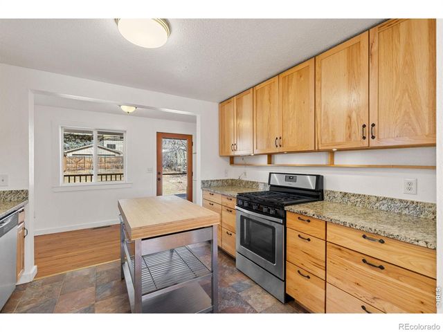 240 Main Street, Lyons, CO 80540