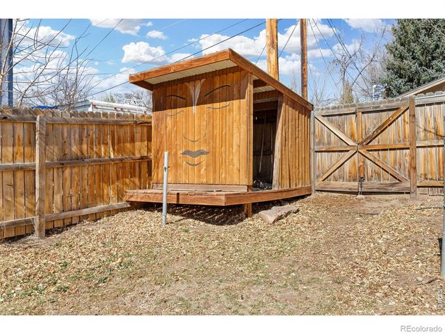 240 Main Street, Lyons, CO 80540