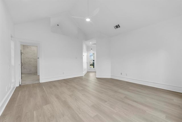 401 Leigh Court, Highland Village, TX 75077