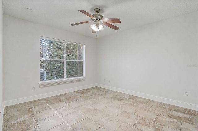 708 SECRET HARBOR UNIT 204 LANE 204, Lake Mary, FL 32746