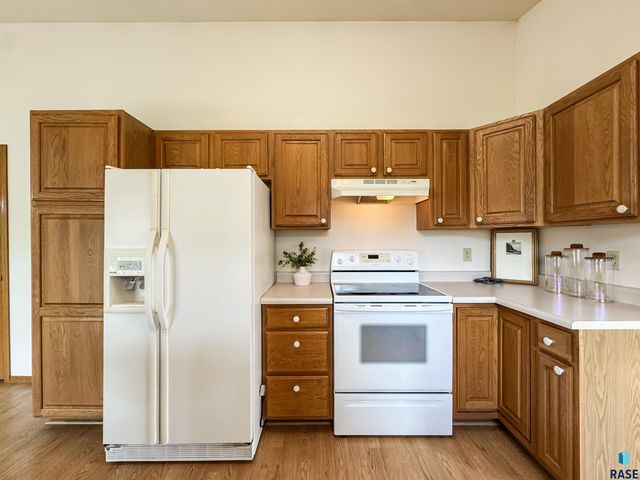 6413 W Hillary Dr Drive, Sioux Falls, SD 57106