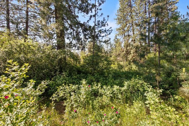 1841 E Pinecrest Rd, Spokane, WA 99203
