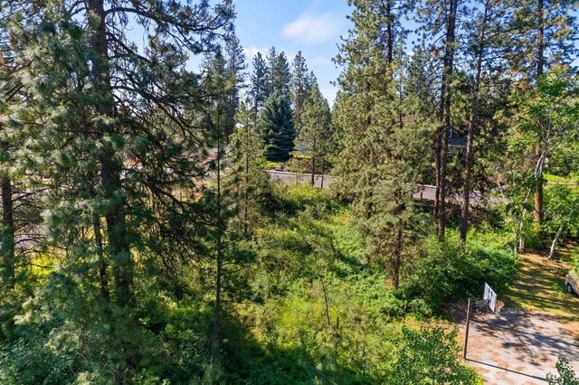 1841 E Pinecrest Rd, Spokane, WA 99203