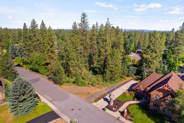1841 E Pinecrest Rd, Spokane, WA 99203