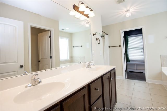 74 Jaylin Oaks Drive, Spring Lake, NC 28390