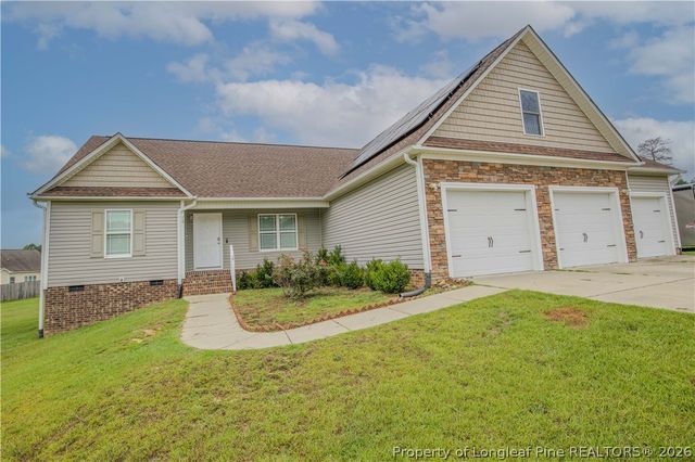 74 Jaylin Oaks Drive, Spring Lake, NC 28390