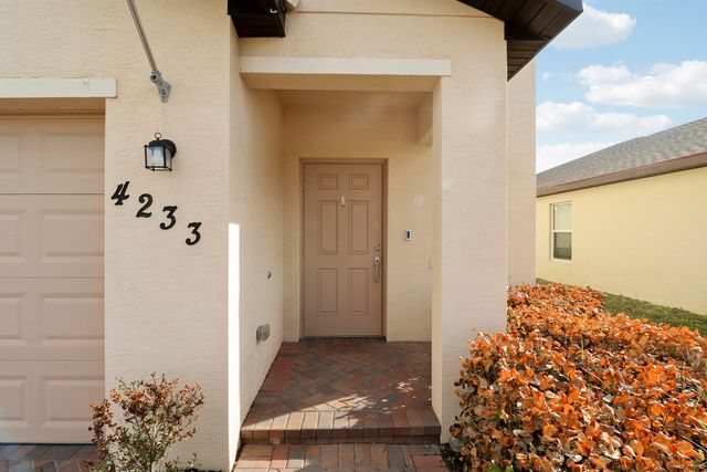 4233 Troon Place, Fort Pierce, FL 34947
