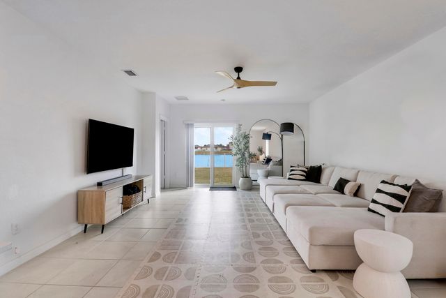 4233 Troon Place, Fort Pierce, FL 34947