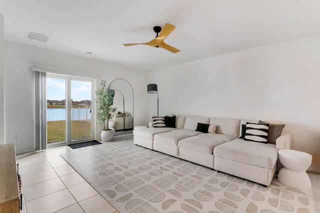 4233 Troon Place, Fort Pierce, FL 34947