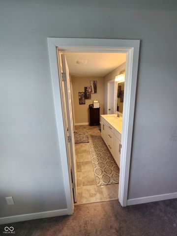 9719 Cimmaron Avenue, Mccordsville, IN 46055