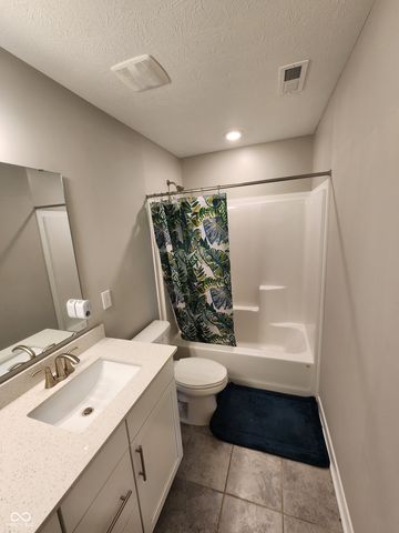 9719 Cimmaron Avenue, Mccordsville, IN 46055