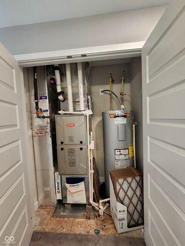 9719 Cimmaron Avenue, Mccordsville, IN 46055