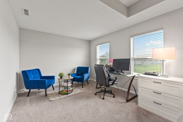9719 Cimmaron Avenue, Mccordsville, IN 46055