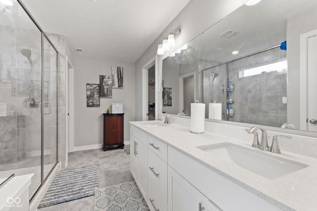 9719 Cimmaron Avenue, Mccordsville, IN 46055