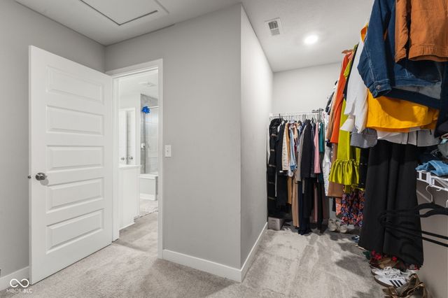9719 Cimmaron Avenue, Mccordsville, IN 46055