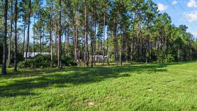 13052 Fm 1818, Huntington, TX 75949