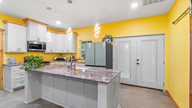 13052 Fm 1818, Huntington, TX 75949