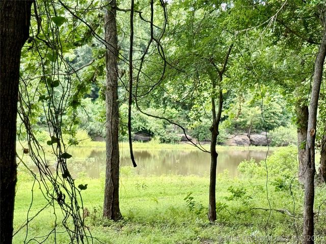 418210 E 1200, Eufaula, OK 74432