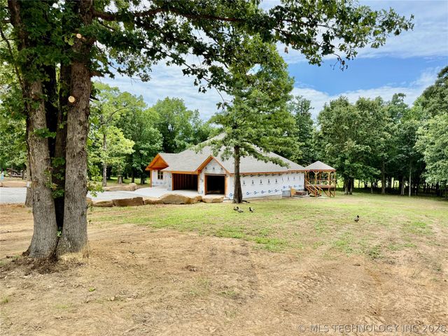 418210 E 1200, Eufaula, OK 74432