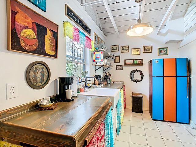 1124 SAINT ANNE SHRINE ROAD, Lake Wales, FL 33898