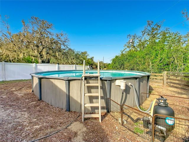 1124 SAINT ANNE SHRINE ROAD, Lake Wales, FL 33898