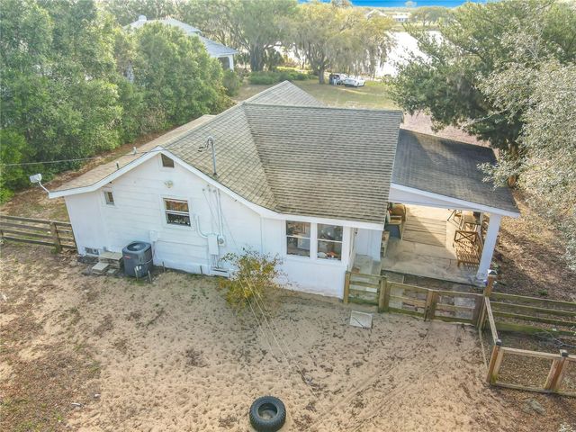 1124 SAINT ANNE SHRINE ROAD, Lake Wales, FL 33898