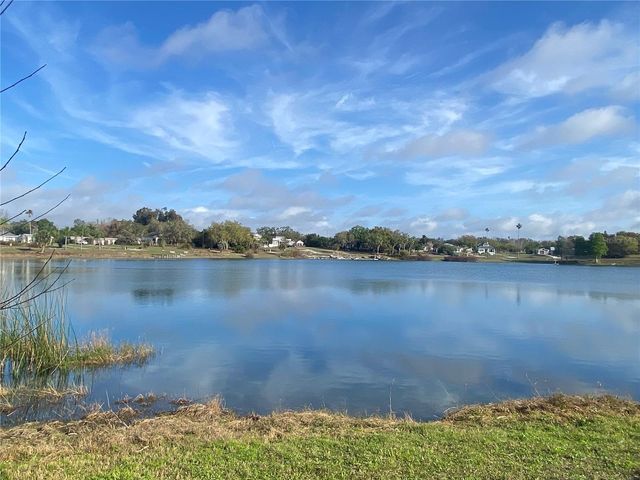 1124 SAINT ANNE SHRINE ROAD, Lake Wales, FL 33898