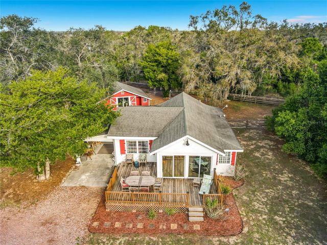 1124 SAINT ANNE SHRINE ROAD, Lake Wales, FL 33898