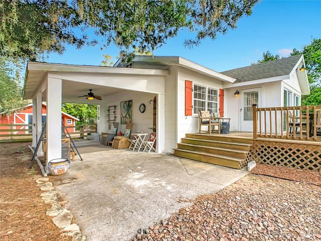 1124 SAINT ANNE SHRINE ROAD, Lake Wales, FL 33898