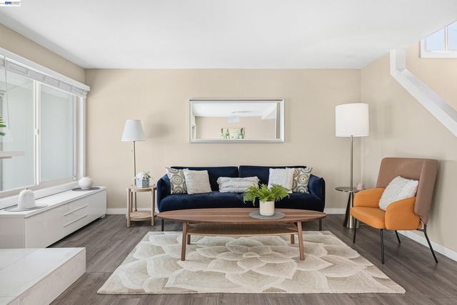 3325 Kimberly Way, San Mateo, CA 94403