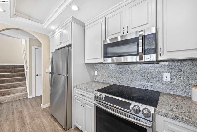 3325 Kimberly Way, San Mateo, CA 94403