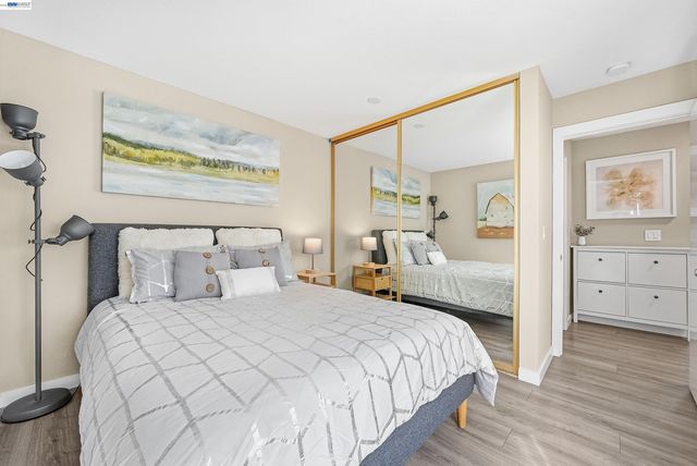 3325 Kimberly Way, San Mateo, CA 94403