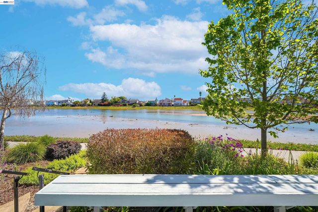 3325 Kimberly Way, San Mateo, CA 94403