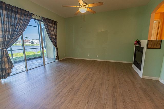 163 NW Pleasant Grove Way, Port St. Lucie, FL 34986