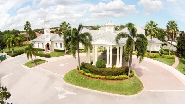 163 NW Pleasant Grove Way, Port St. Lucie, FL 34986