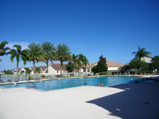 163 NW Pleasant Grove Way, Port St. Lucie, FL 34986