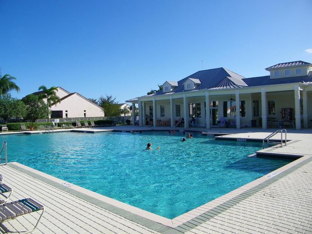 163 NW Pleasant Grove Way, Port St. Lucie, FL 34986