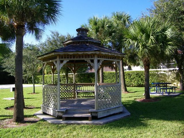 163 NW Pleasant Grove Way, Port St. Lucie, FL 34986