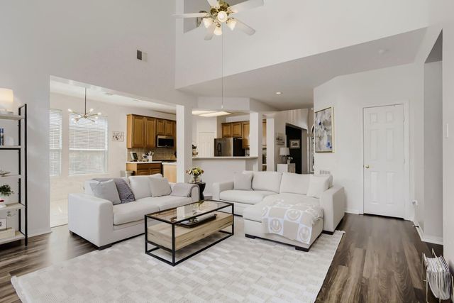 9526 Kelsey Meadows Court, Houston, TX 77040