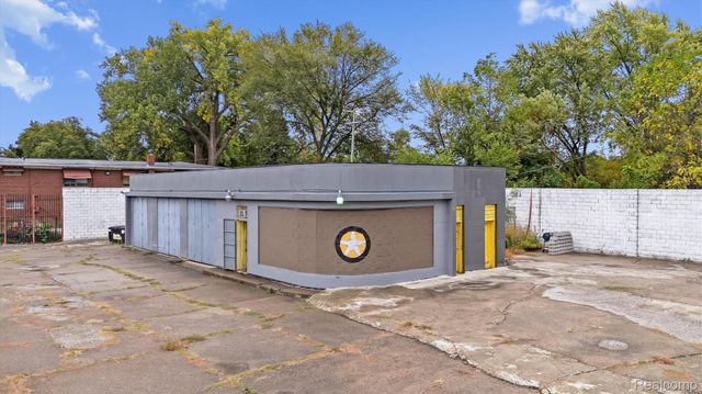 1750 E State Fair, Highland Park, MI 48203