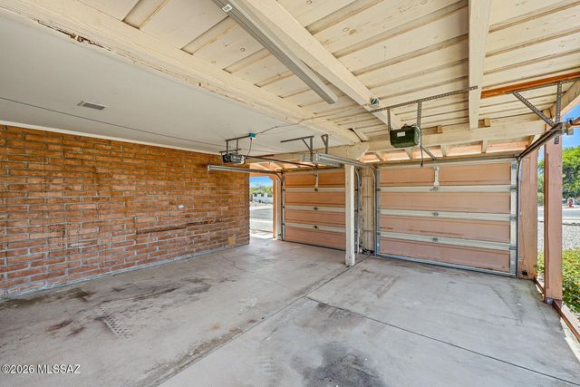 333 E Las Granadas, Green Valley, AZ 85614
