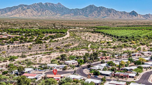 333 E Las Granadas, Green Valley, AZ 85614