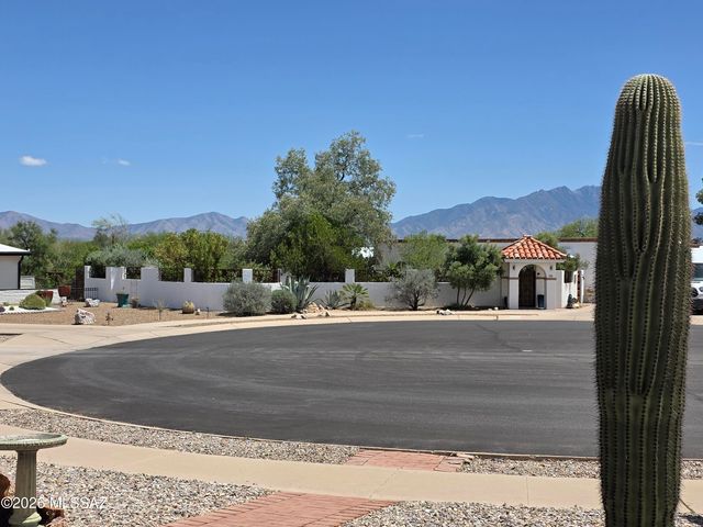 333 E Las Granadas, Green Valley, AZ 85614