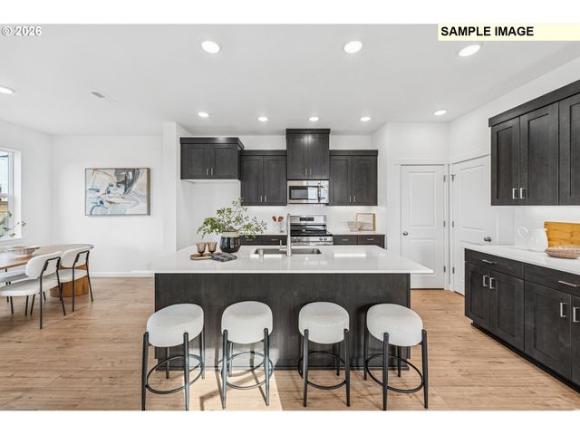 18111 Ne 14TH St, Vancouver, WA 98684