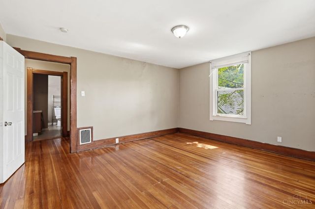 1530 Kinney Avenue, Mt Healthy, OH 45231