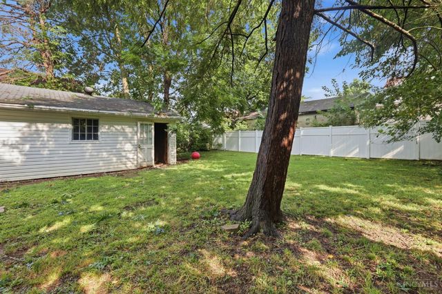 1530 Kinney Avenue, Mt Healthy, OH 45231
