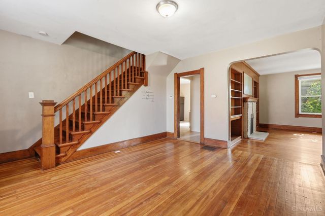 1530 Kinney Avenue, Mt Healthy, OH 45231