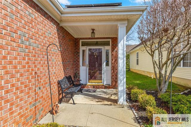 25 Missy Lane 25, Monroe, NJ 08831